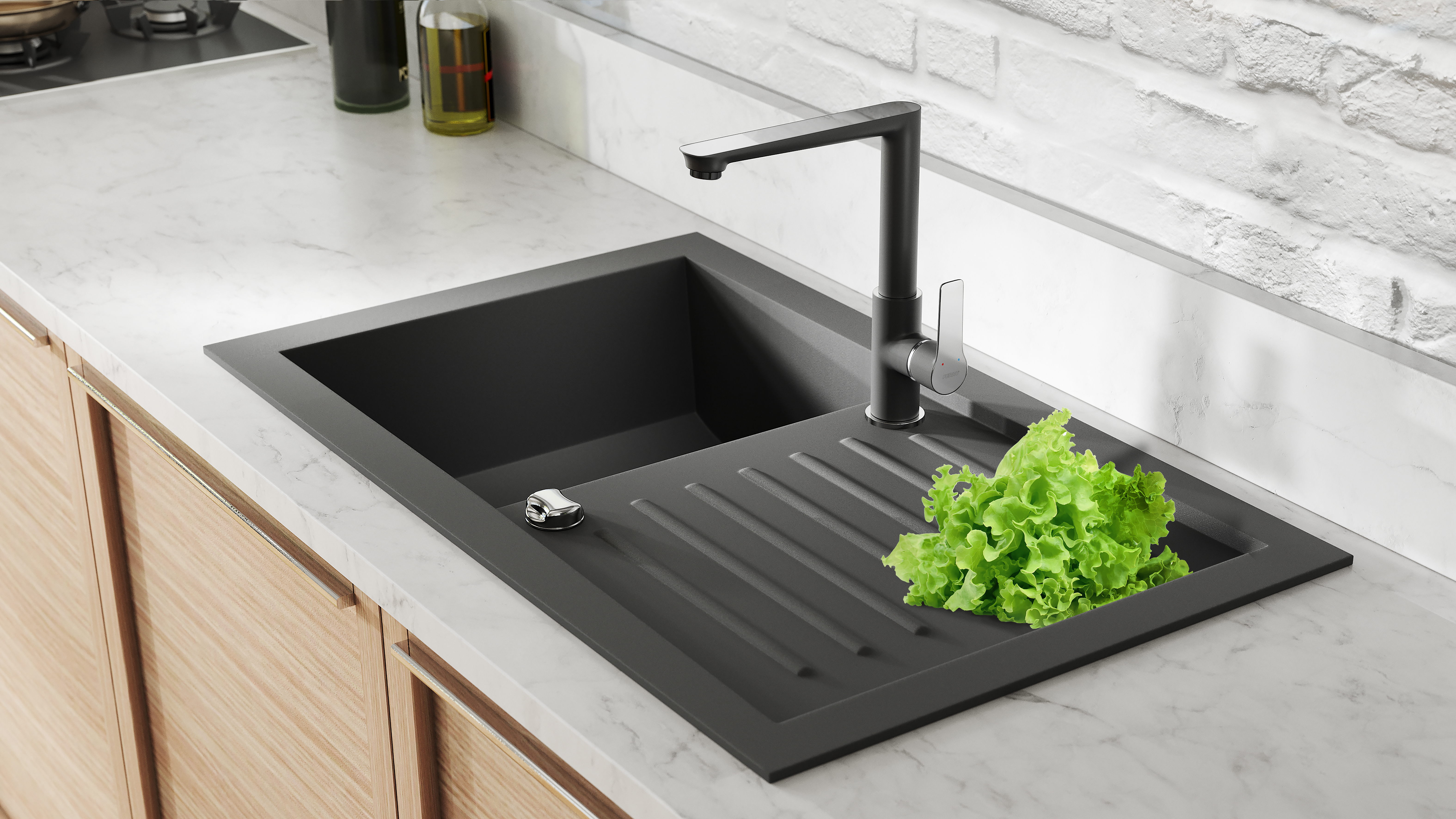 ADORE BLACK-CHROME - Imaginea colecției