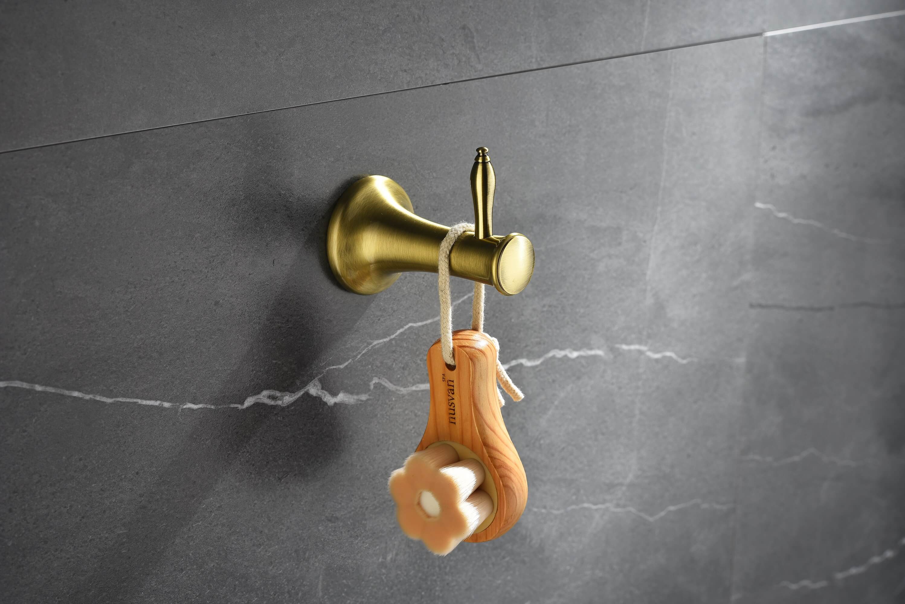 ACCESORII ANTICA - Imaginea colecției