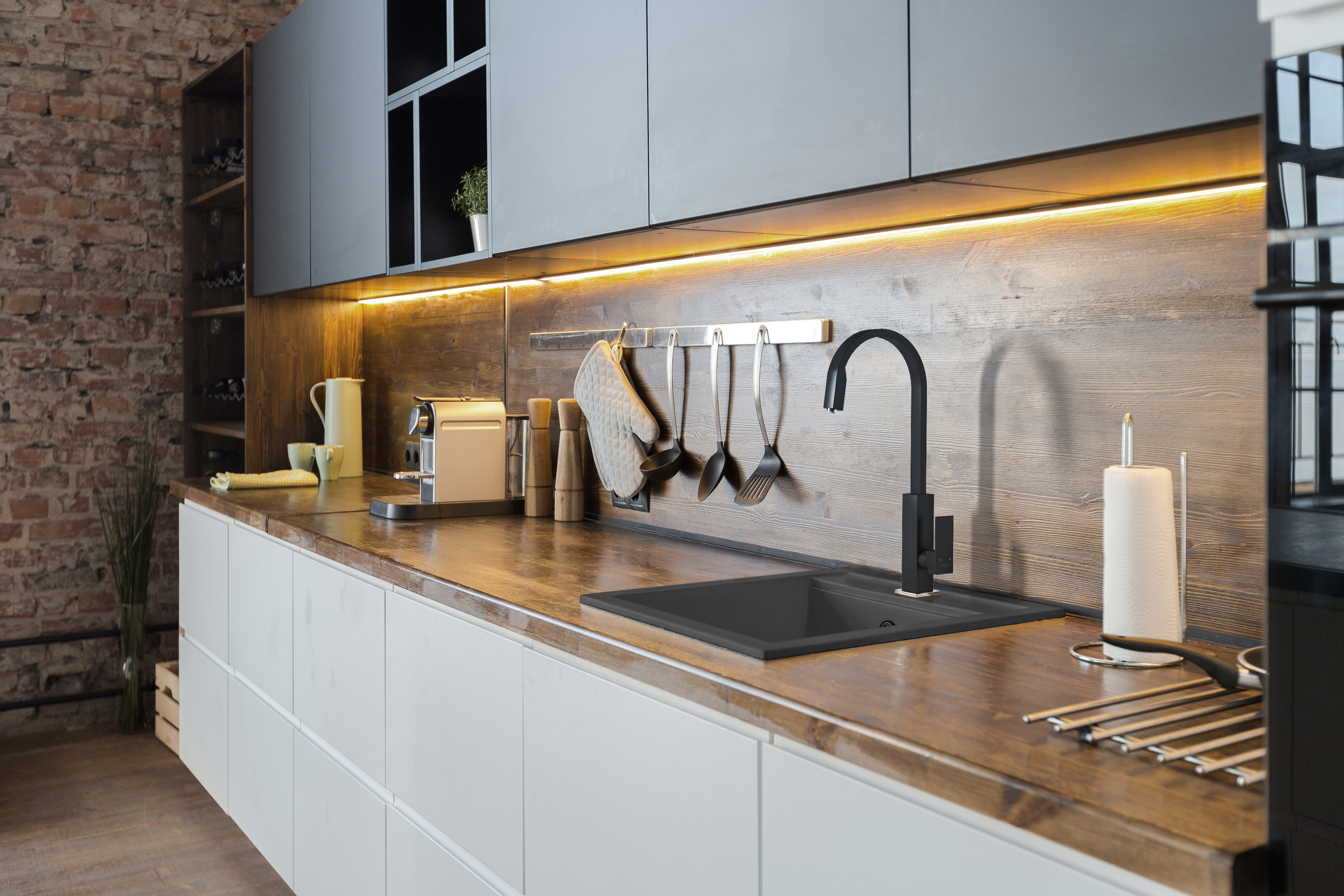 ZICCO BLACK - Imaginea colecției